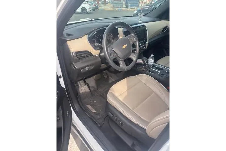 $32381 : Chevrolet Traverse 2023 Prem image 9