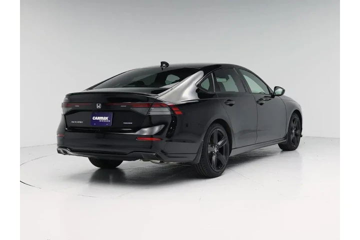 $29998 : Honda Accord Hybrid 2024 Spo image 8