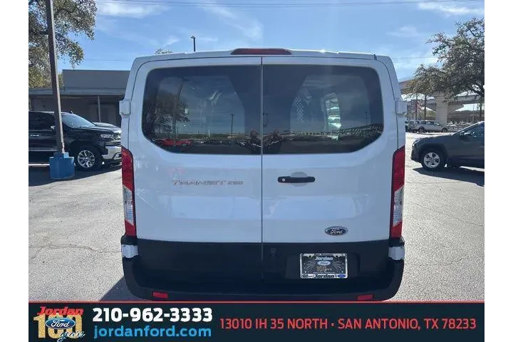 $28660 : Ford Transit 2021 250 3dr SW image 5
