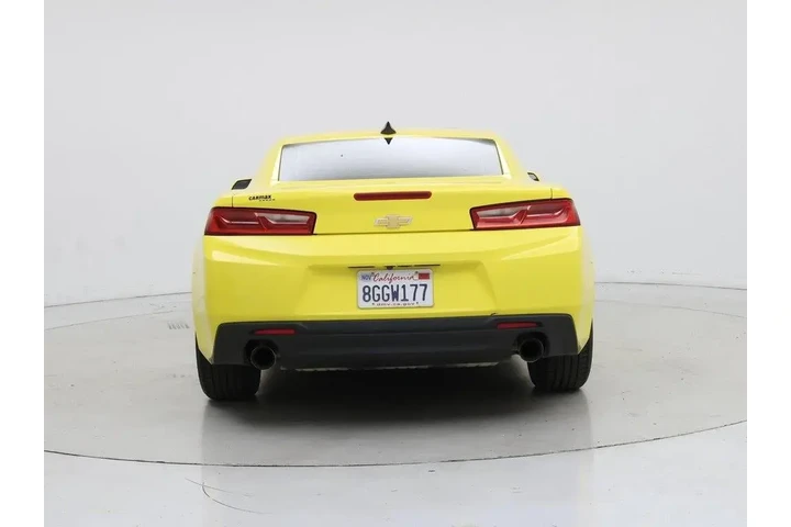 $18998 : Chevrolet Camaro 2017 LT 2dr image 6