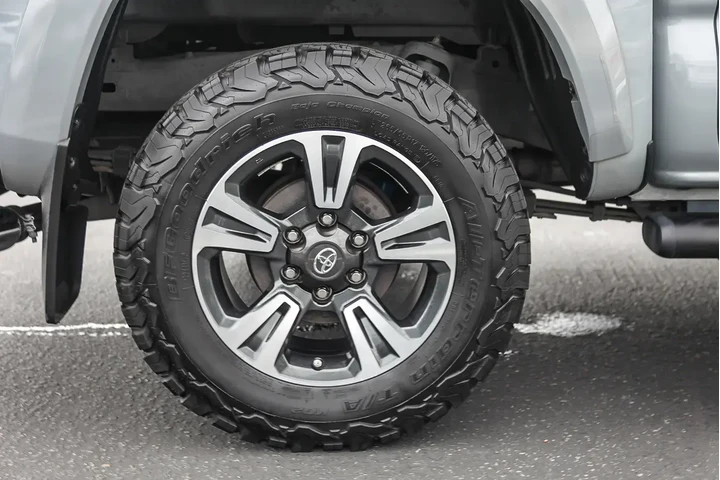 $32000 : Toyota Tacoma 2018 4x4 TRD P image 10