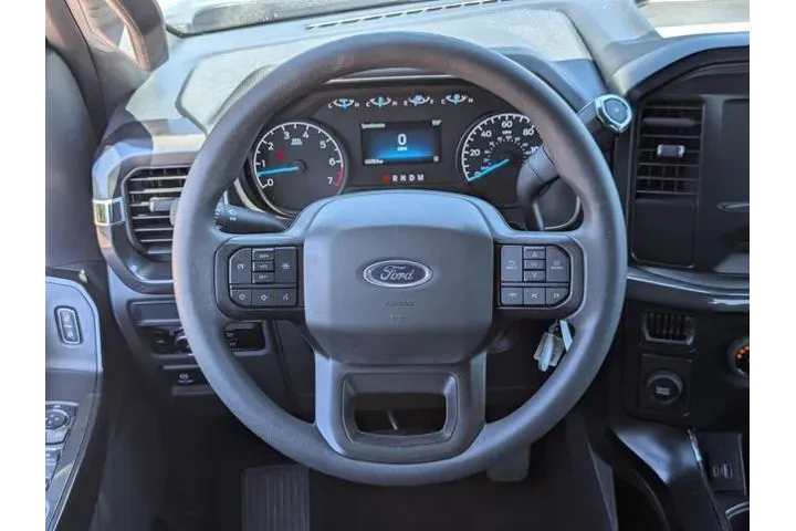 $32995 : Ford F-150 2023 4x2 XL 4dr S image 3