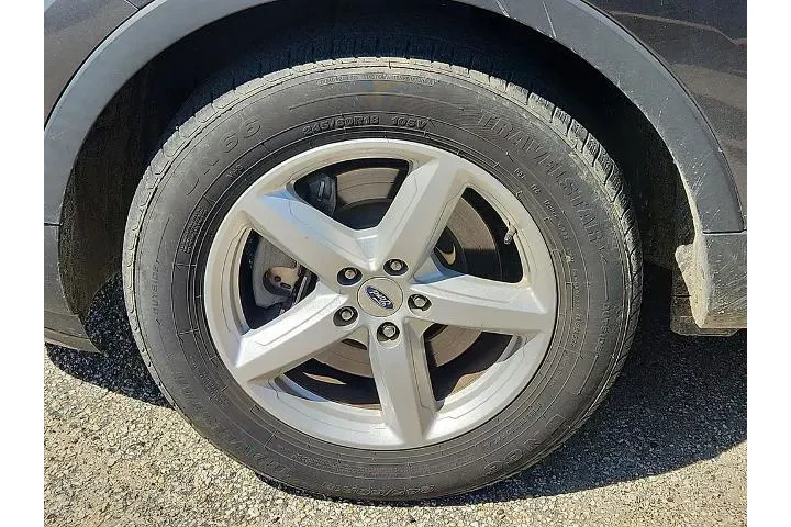 $19792 : Ford Explorer 2019 XLT 4dr S image 9