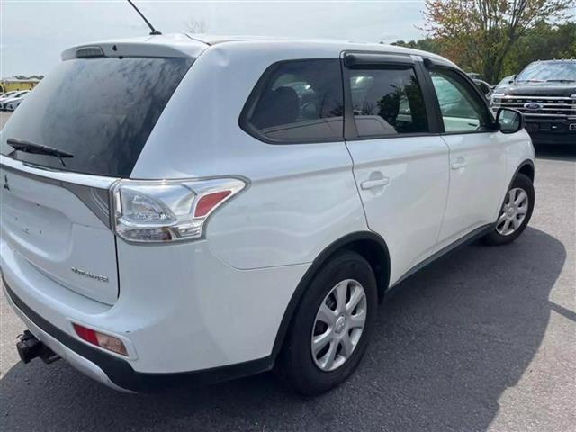 $8525 : 2015 MITSUBISHI OUTLANDER2015 image 8