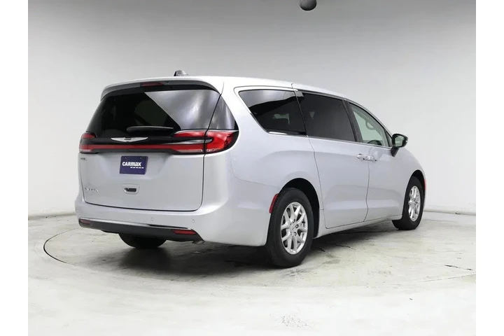 $28998 : Chrysler Pacifica 2024 Touri image 8