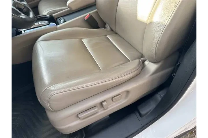 $28550 : Honda Pilot 2021 Touring 4dr image 10