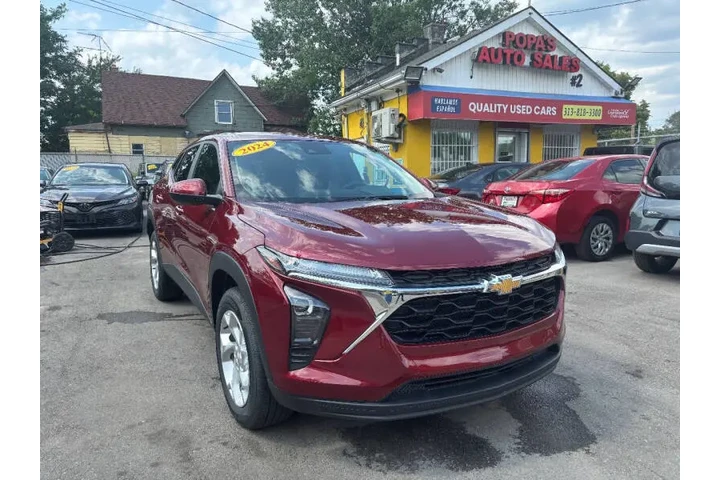 $25995 : 2024 Trax LS image 2