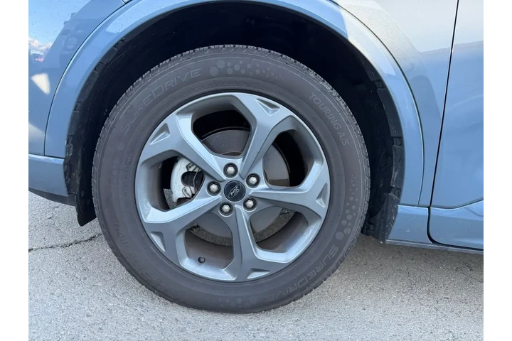 $22500 : Ford Escape 2023 AWD ST-Line image 9