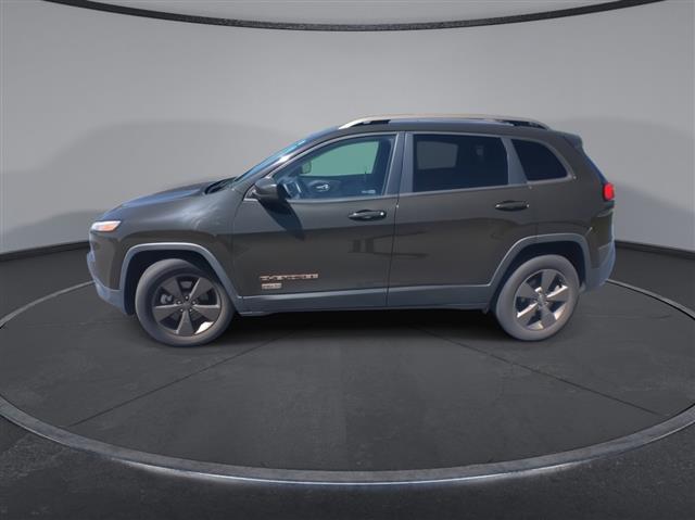 $16300 : PRE-OWNED 2016 JEEP CHEROKEE image 5