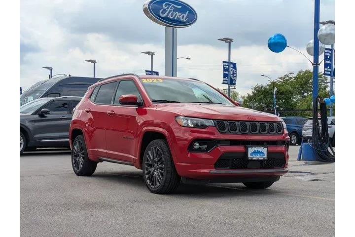 $21444 : Jeep Compass 2023 4x4 Limite image 2