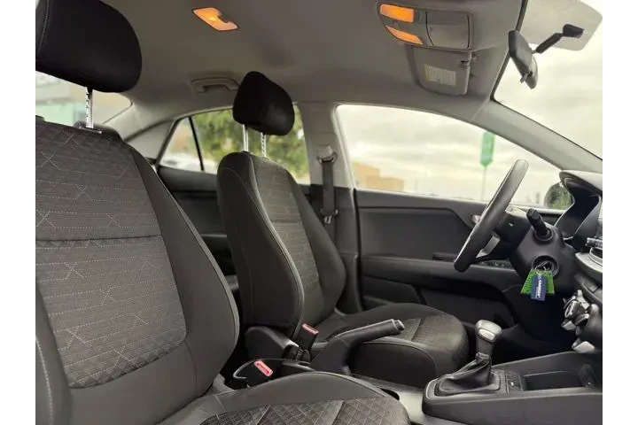 $13995 : Kia Rio 2021 LX 4dr Sedan image 10