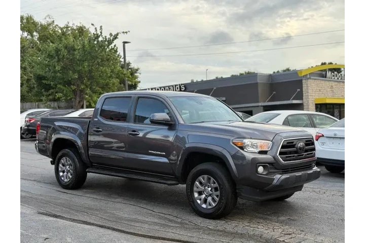 $25495 : 2019 Tacoma SR5 V6 image 7