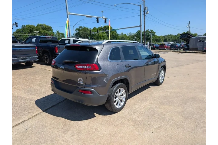 $12995 : 2018 Cherokee image 6