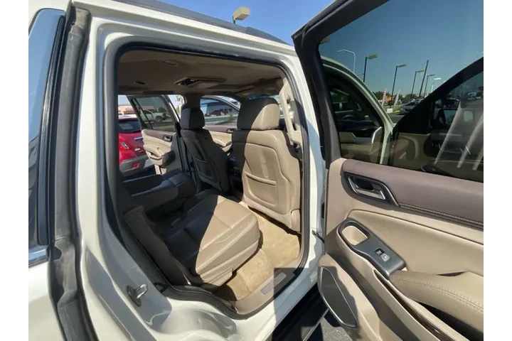 2015 GMC Yukon SLT image 7