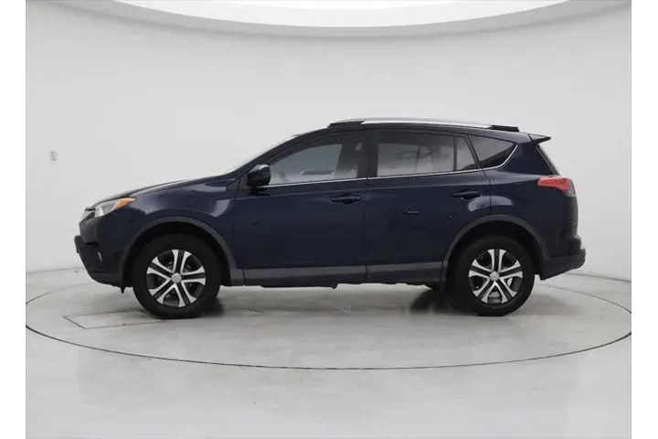 $17998 : Toyota RAV4 2018 LE 4dr SUV image 3