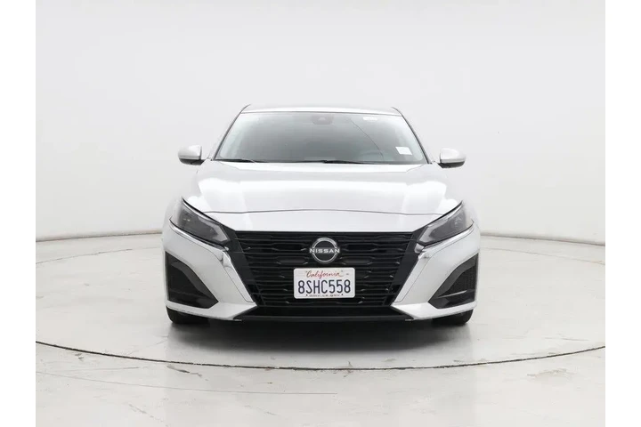 $22998 : Nissan Altima 2023 2.5 SV 4d image 5
