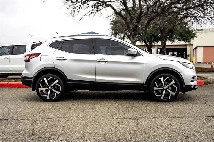 $15966 : Nissan Rogue Sport 2020 SL 4 image 4