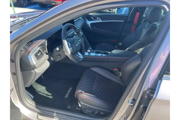 $37441 : Genesis G70 2023 3.3T Standa image 5