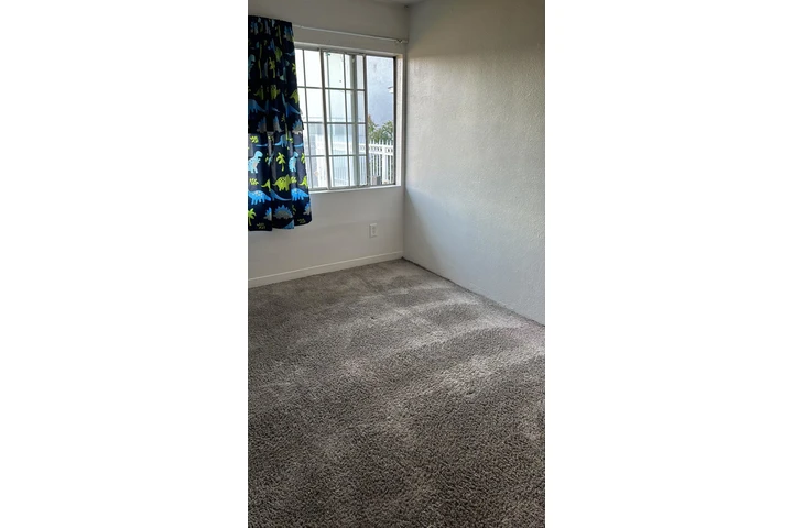 $850 : $850 cuarto image 2