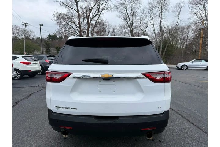 $14999 : 2018 Traverse LT image 6