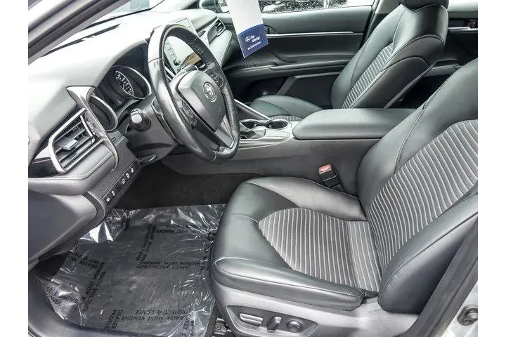 $27895 : Toyota Camry 2023 SE 4dr Sed image 7