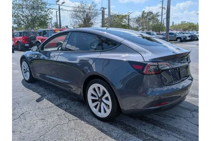 $26998 : Tesla Model 3 2023 4dr Sedan image 5