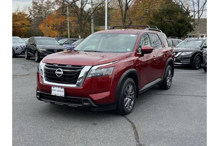 Nissan Pathfinder 2024 AWD S image 7
