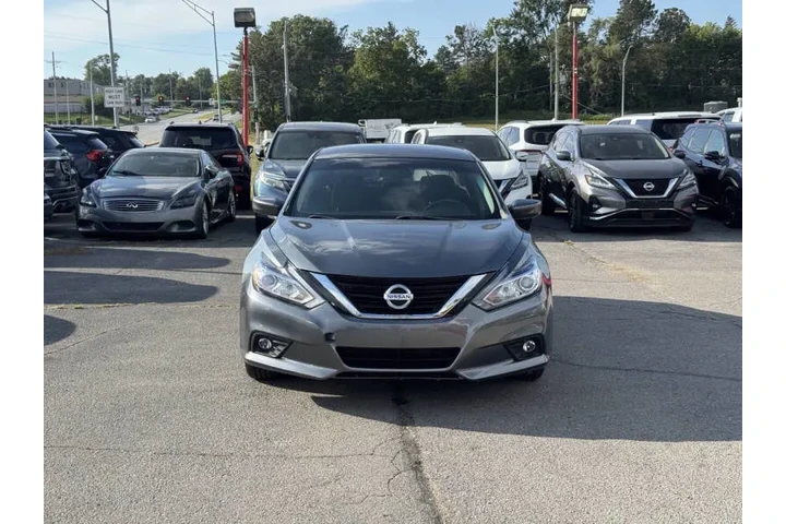 $8950 : 2017 Altima 2.5 SV image 7