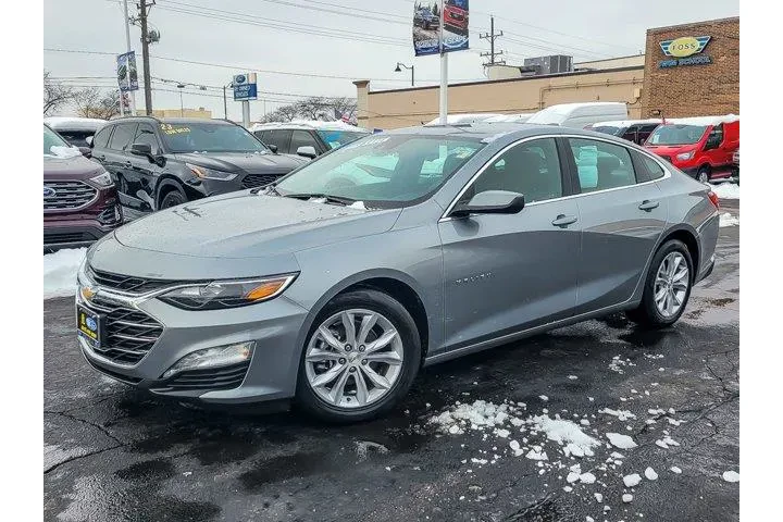 $21880 : Chevrolet Malibu 2024 LT 4dr image 1