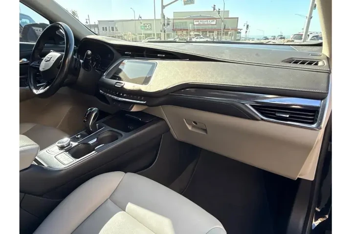 $17388 : Cadillac XT4 2019 Luxury 4dr image 9