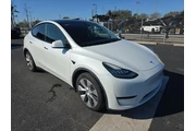 $24990 : Tesla Model Y 2021 AWD Long thumbnail