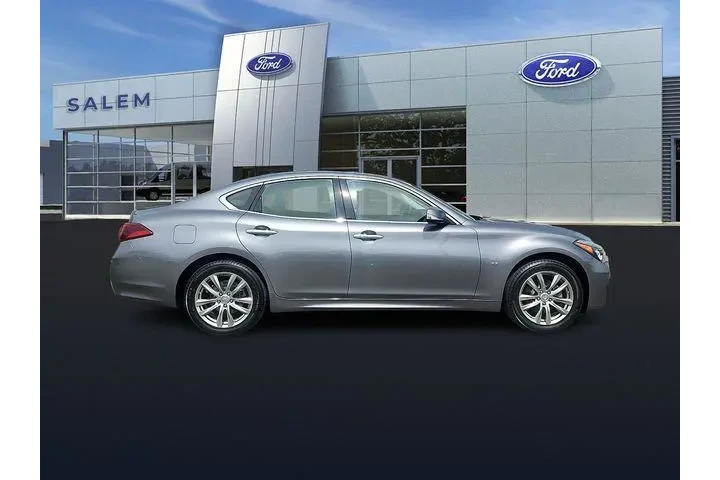 $15990 : INFINITI Q70 2015 AWD 3.7 4d image 2