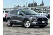Ford Escape 2023 Active 4dr