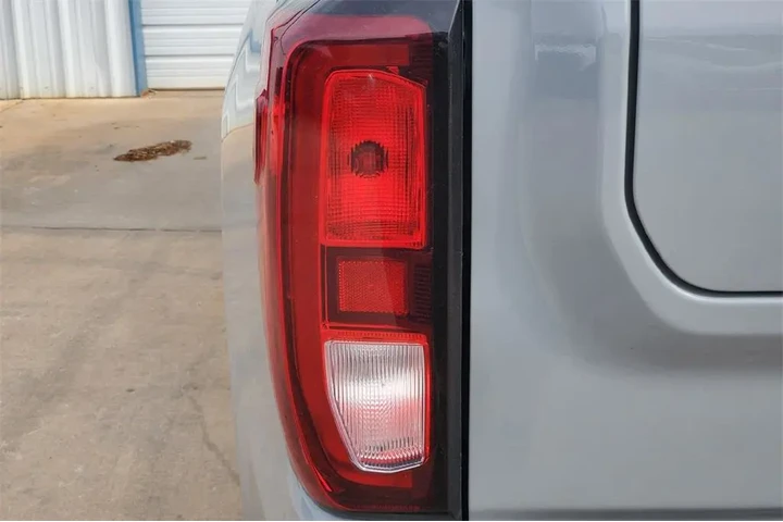 $32995 : GMC Sierra 1500 2024 4x2 SLE image 9