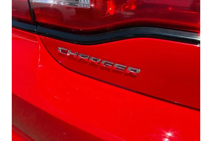 $13995 : 2014 Charger SXT image 9