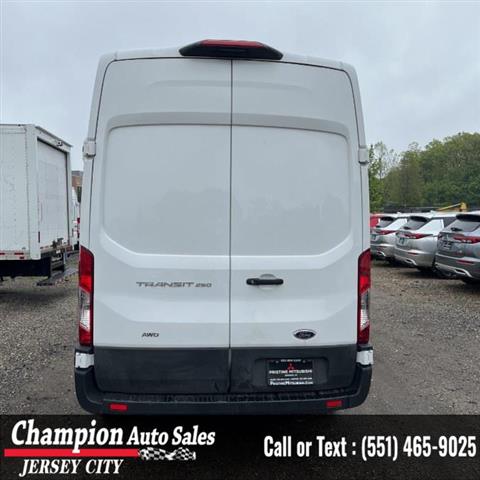 Used 2022 Transit Cargo Van T image 6