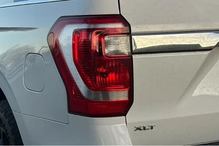 $35995 : Ford Expedition 2021 4x4 XLT image 10