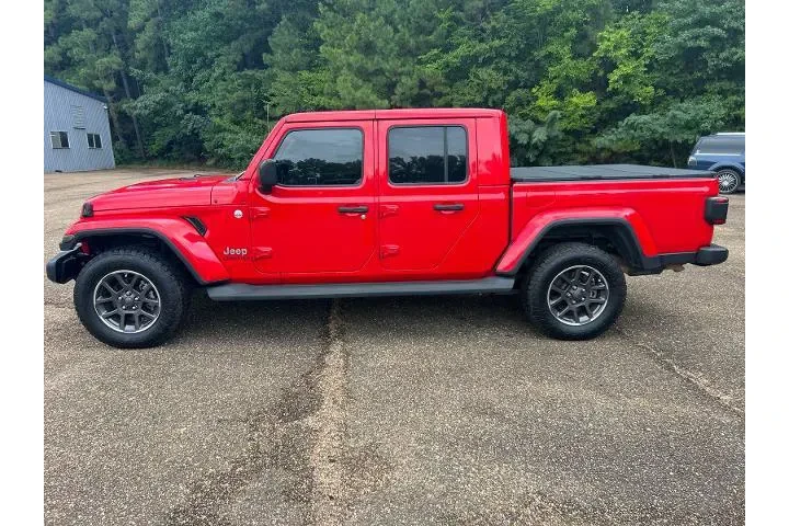 $28470 : Jeep Gladiator 2020 4x4 Over image 2