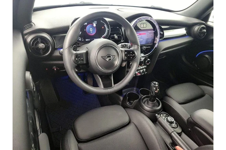 $24998 : MINI Hardtop 2 Door 2023 Coo image 9