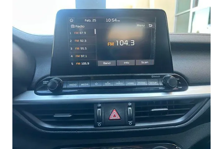 $11995 : Kia Forte 2019 image 9