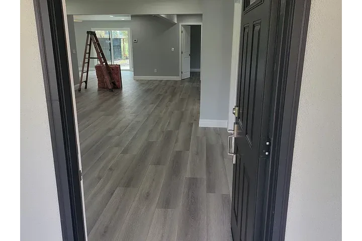 $1250 : Discover this brand-new 3-bed image 10