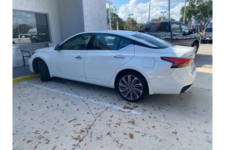 $24600 : Nissan Altima 2023 AWD 2.5 S image 4