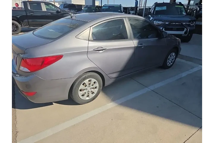 $6795 : Hyundai ACCENT 2016 SE 4dr S image 8