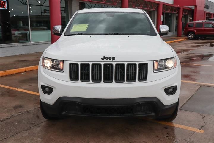 $17988 : 2016 Grand Cherokee Limited image 3