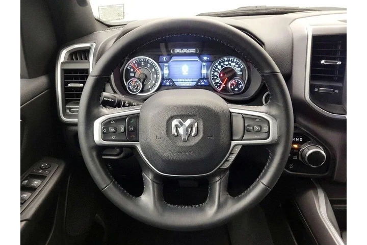 $32998 : Ram 1500 2022 4x4 Big Horn 4 image 10