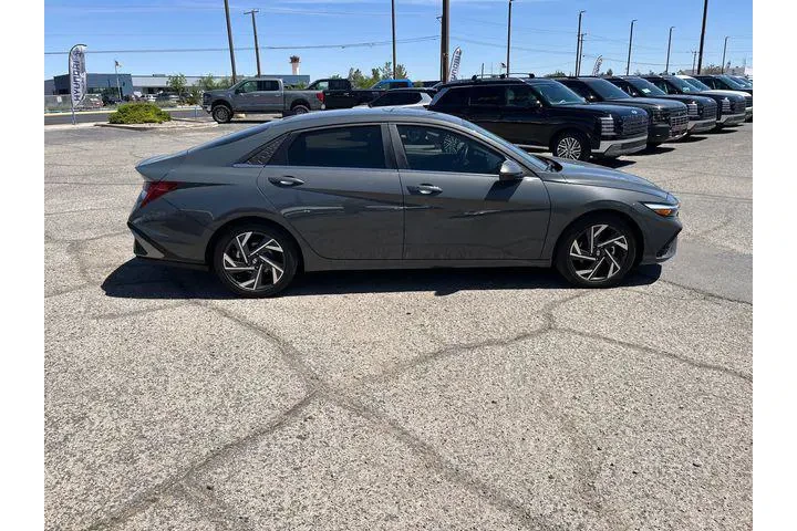 $27020 : Hyundai ELANTRA 2025 SEL Con image 9