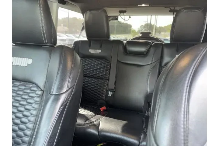 $33955 : Jeep Wrangler Unlimited 2019 image 4