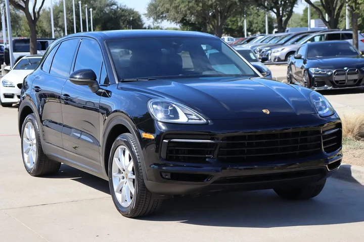 $44998 : 2021 Cayenne image 3