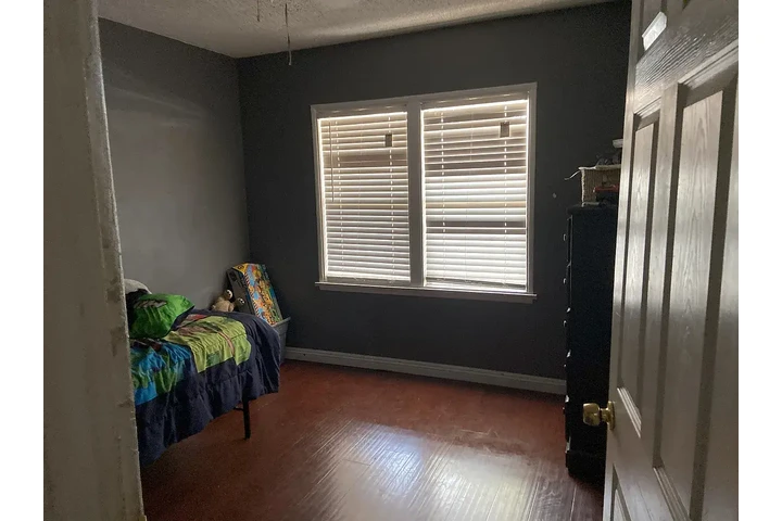 $1470 : Norwalk - Single Family Listo image 5