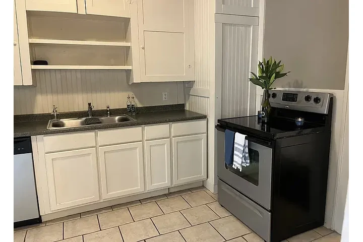 $1200 : HOUSE AVAILABLE IN DALLAS TX image 8